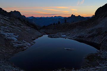 Sunset on Lake Elan. This one is worth waiting out