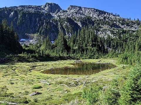 Upper Tarn and 6078'