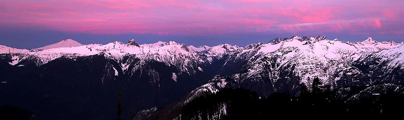 Sunrise view from our camp, the North Cascades from Baker to Luna