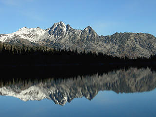 Mount Cashmere reflected in Colchuck Lake