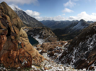 Easy scramble to the saddle