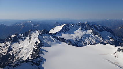 Upper Bonar Glacier and Mt Avalanche from the summit