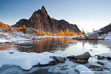 Prusik Peak above frozen Gnome Tarn