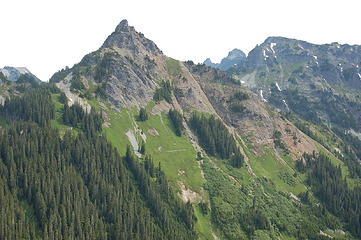 PCT below Huckleberry Mountain