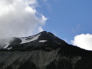 Early views from Glacier Basin trail.