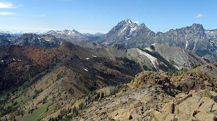 The-ridge-we-hiked-from-Bean-to-Earl