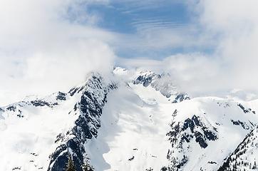 nooksack tower peaks out