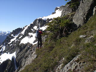 Routefinding our way to the Middle Summit.