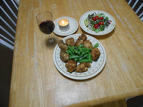 Willapa Bay Oysters with snap peas and salad 081822