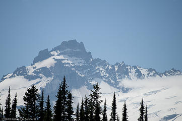 Little Tahoma zoomed in