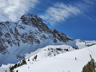 Looking back to Thompson on the descent