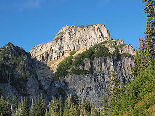 SE Shoulder of Kyes (Route Stays on Ridge to Left)