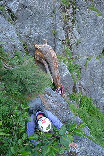 Typical scrambling on the NE Buttress.