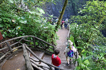 Pathways at La Paz