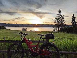 Cruising East Lake Sammamish