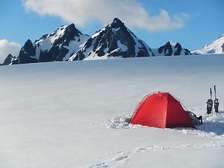 camping below Baekos