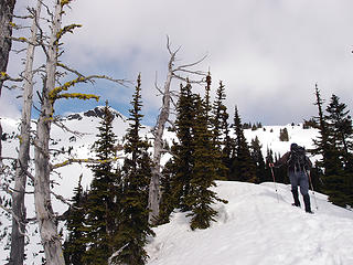 Past the narrow ridge at 5400'