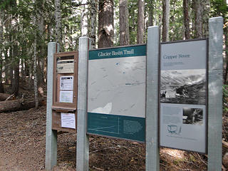 Glacier Basin trailhead sign just after start of trail.