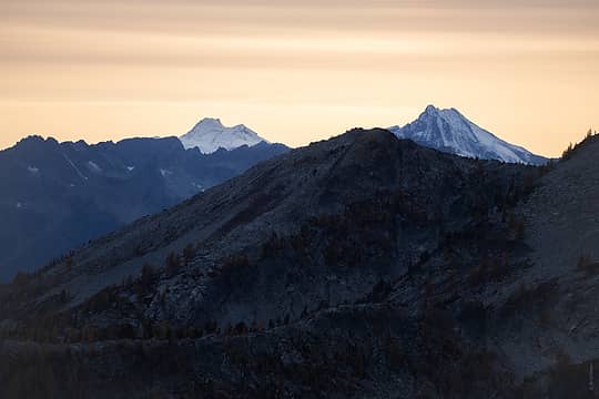 Glacier and Bonanza behind Wy'North and Camels Butte