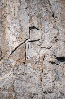 climbers on war bonnett