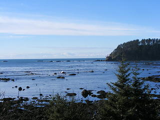 Ocean views from the hillside just before the Cape Alava TH