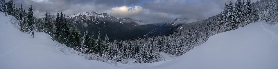 Using pieces of FS 9020 on the way down . . . Bandera Mtn (L) across I-90 below