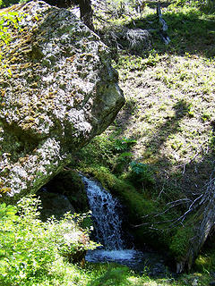 Creek on Tyler peak trail