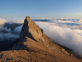 Fog Approaching Sharkfin on Kyes