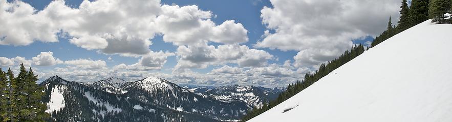 climbing Pt 5700' pano