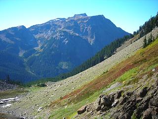 Tomyhoi Peak and the beginning of the traverse