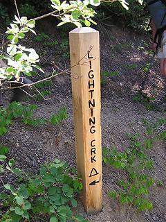 Junction with lake side (East Bank)  trail