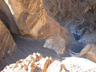 Mosaic canyon narrows, CA