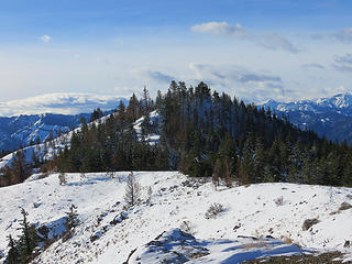 Twin Peaks West summit from the East summit.