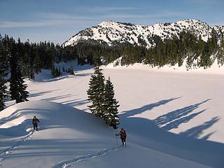 Hayes Lake with Barometer Mtn in the distance