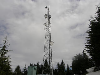 Rattlesnake Mountain trail tower past Grand Prospect on way to East tower.