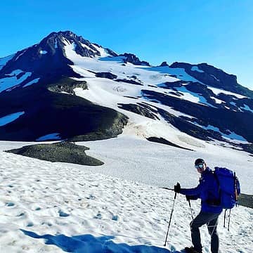 Glacier Peak awaits!