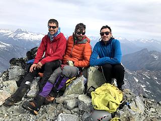 Obligatory "MAN'S TRIP" photo! Looking very rainbow boyz!