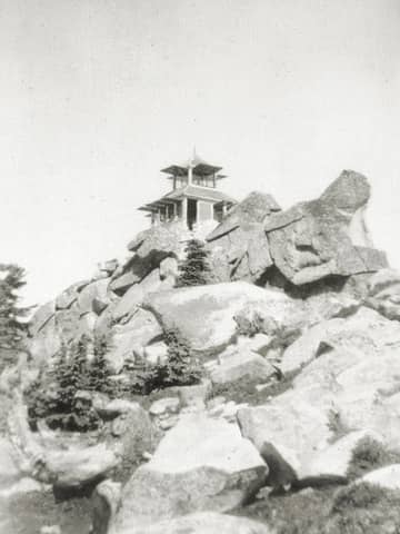 Mount Pilchuck lookout, 1937