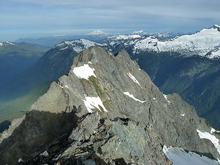 Looking towards Hidden Lake Peaks.