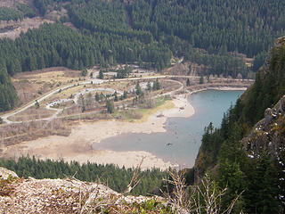Rattlesnake lake and parking lot from 1st ledge. I think I can see my car down there