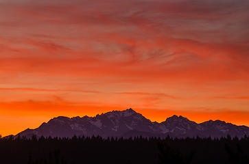 Mount Constance sunset