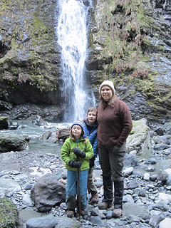 Jennifer, Gabriel and Annika in front of the falls.