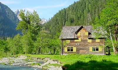 Enchanted Valley Chalet, 2005