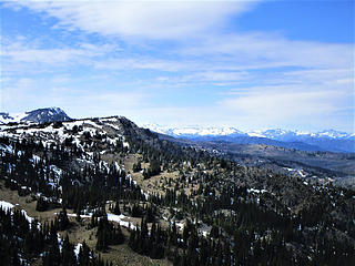 Tr 1570 goes down into this basin then around the foreground high point center left, then down into Cabin Creek