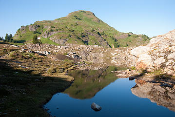 Yellow Aster Butte reflection