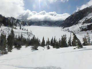 Snow Lake fron the foot of Roosevelt