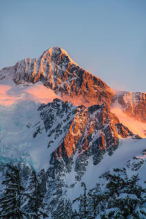 Winter Visit to Artists Point and Heather Meadows with views of Mount Shuksan