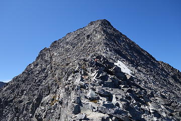 Back down the NE ridge