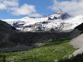 Views from Emmons Moraine trail.