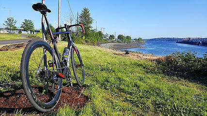 Myrtle Edwards Bike Path - Testing a lightning rod attached to my steering tube